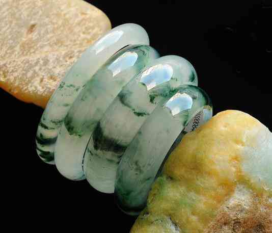 關于玉手鐲的知識(關于玉手鐲的知識有哪些)插圖59