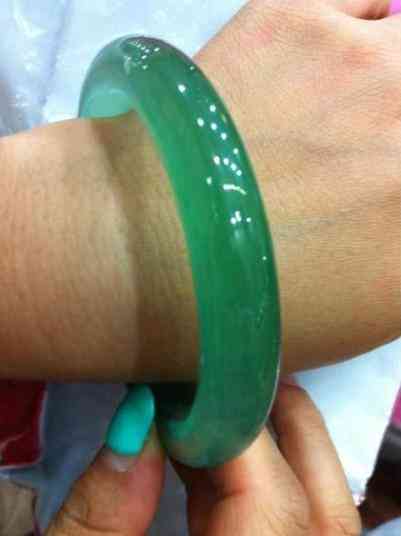 關于玉手鐲的知識(關于玉手鐲的知識有哪些)插圖84