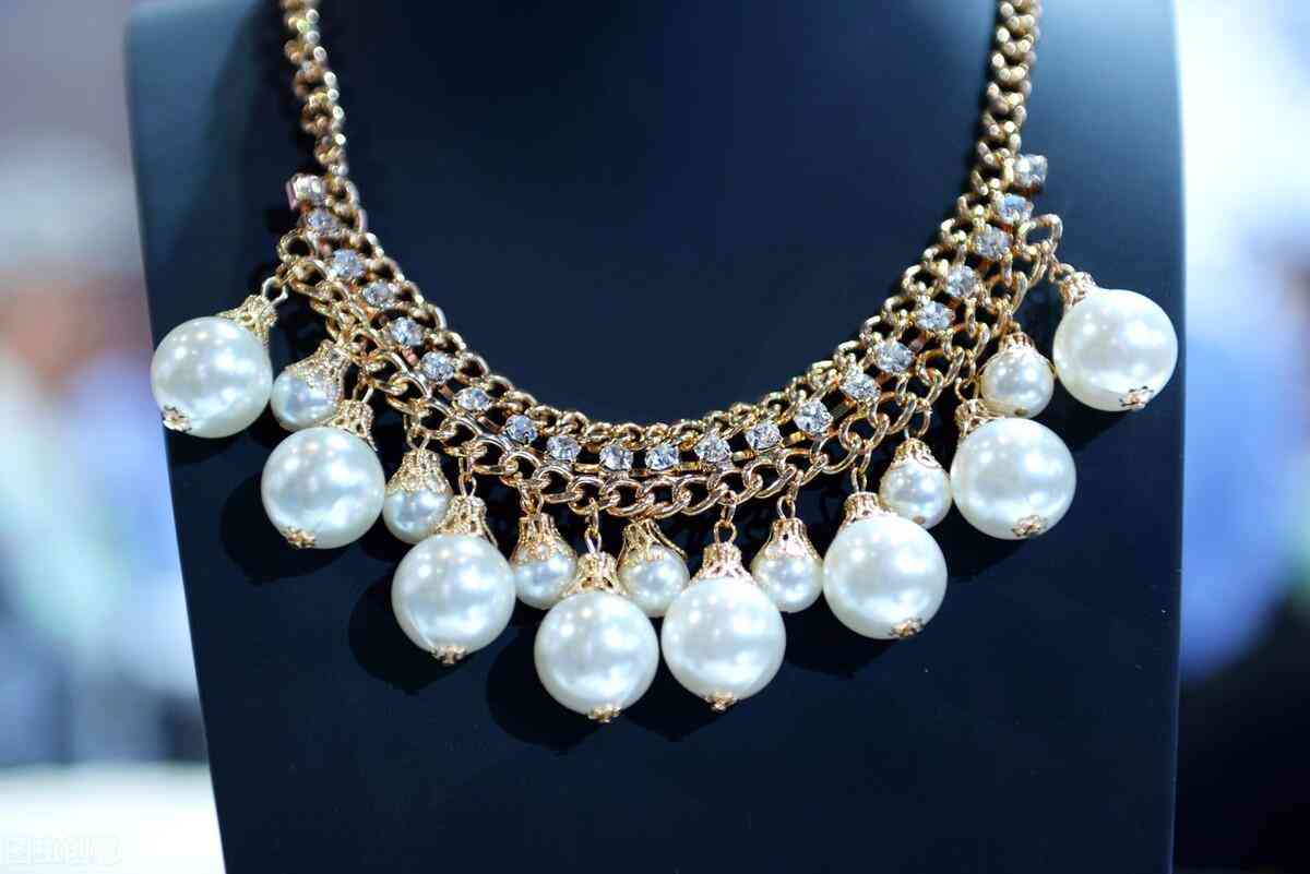 施華洛世奇真假辨別(施華洛世奇真假辨別軟件)