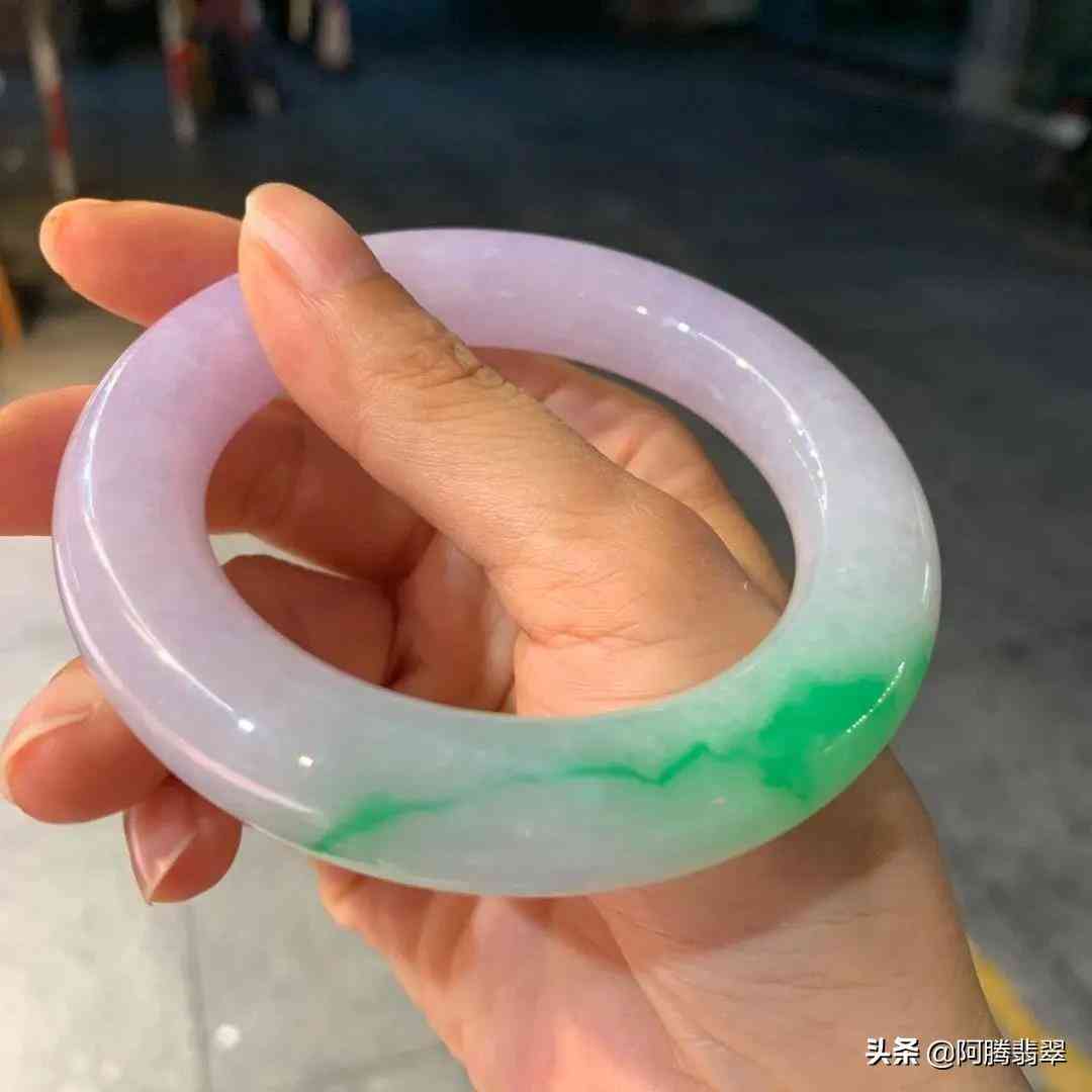 翡翠手鐲種類(翡翠手鐲種類和圖解)插圖5