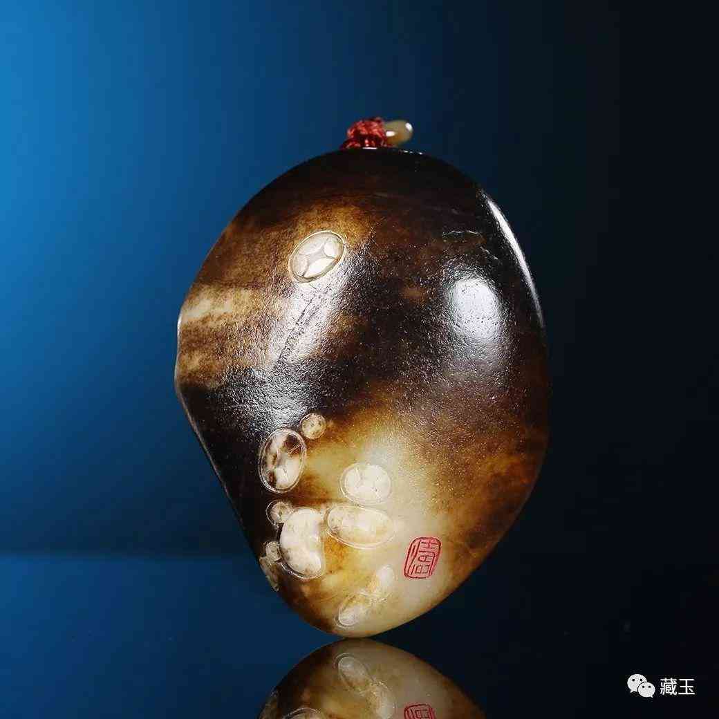 黑皮和田玉籽料原石(黑皮和田玉籽料原石鑲嵌吊墜)插圖2