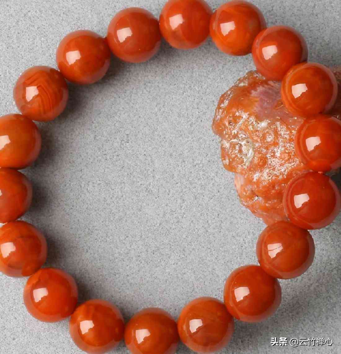 南紅瑪瑙怎么鑒別(南紅瑪瑙怎么鑒別視頻)插圖2