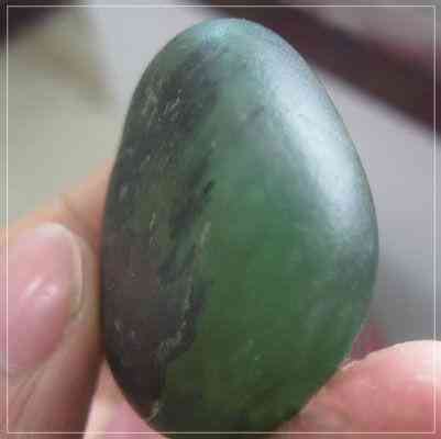 怎么辨別玉的好壞與真假(怎么辨別玉的好壞與真假視頻)插圖3