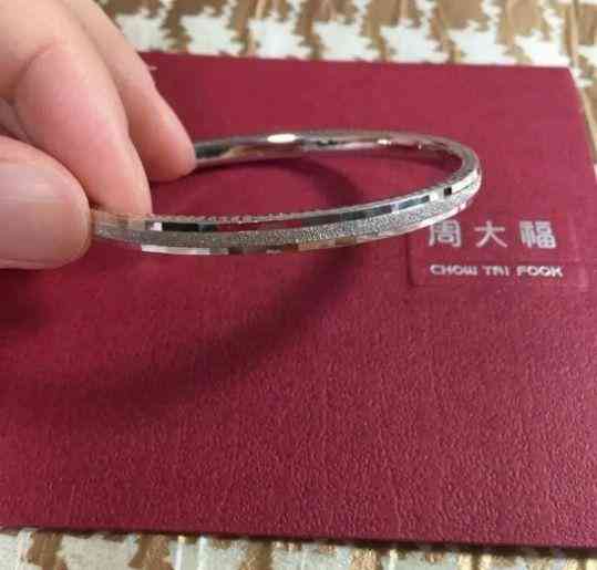 六福和周大福哪個(gè)好(香港金六福和周大福哪個(gè)好)