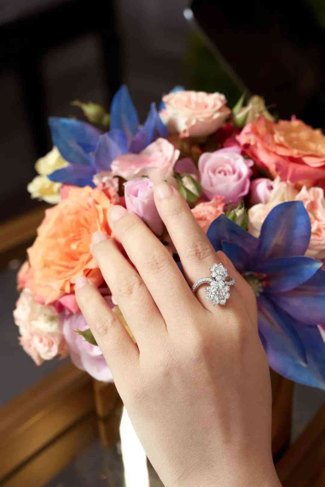 鉑金項(xiàng)鏈品牌十大排行(鉑金項(xiàng)鏈品牌十大排行榜圖片)插圖20