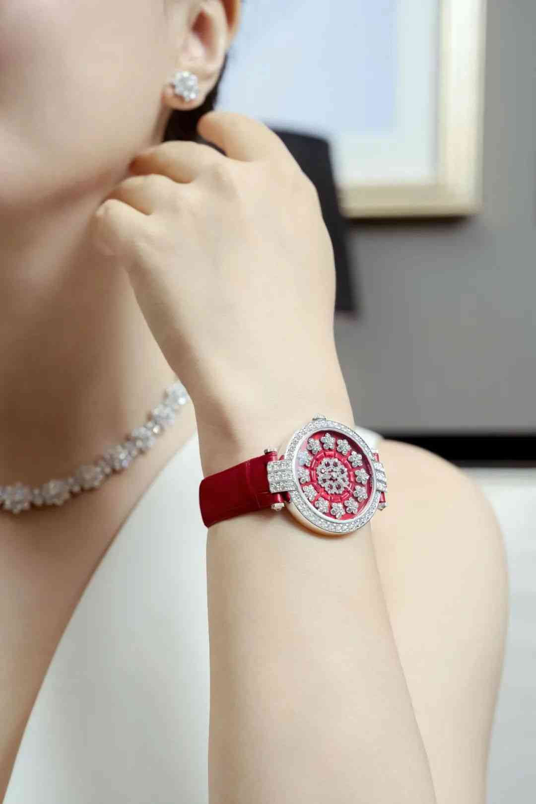 鉑金項(xiàng)鏈品牌十大排行(鉑金項(xiàng)鏈品牌十大排行榜圖片)插圖21