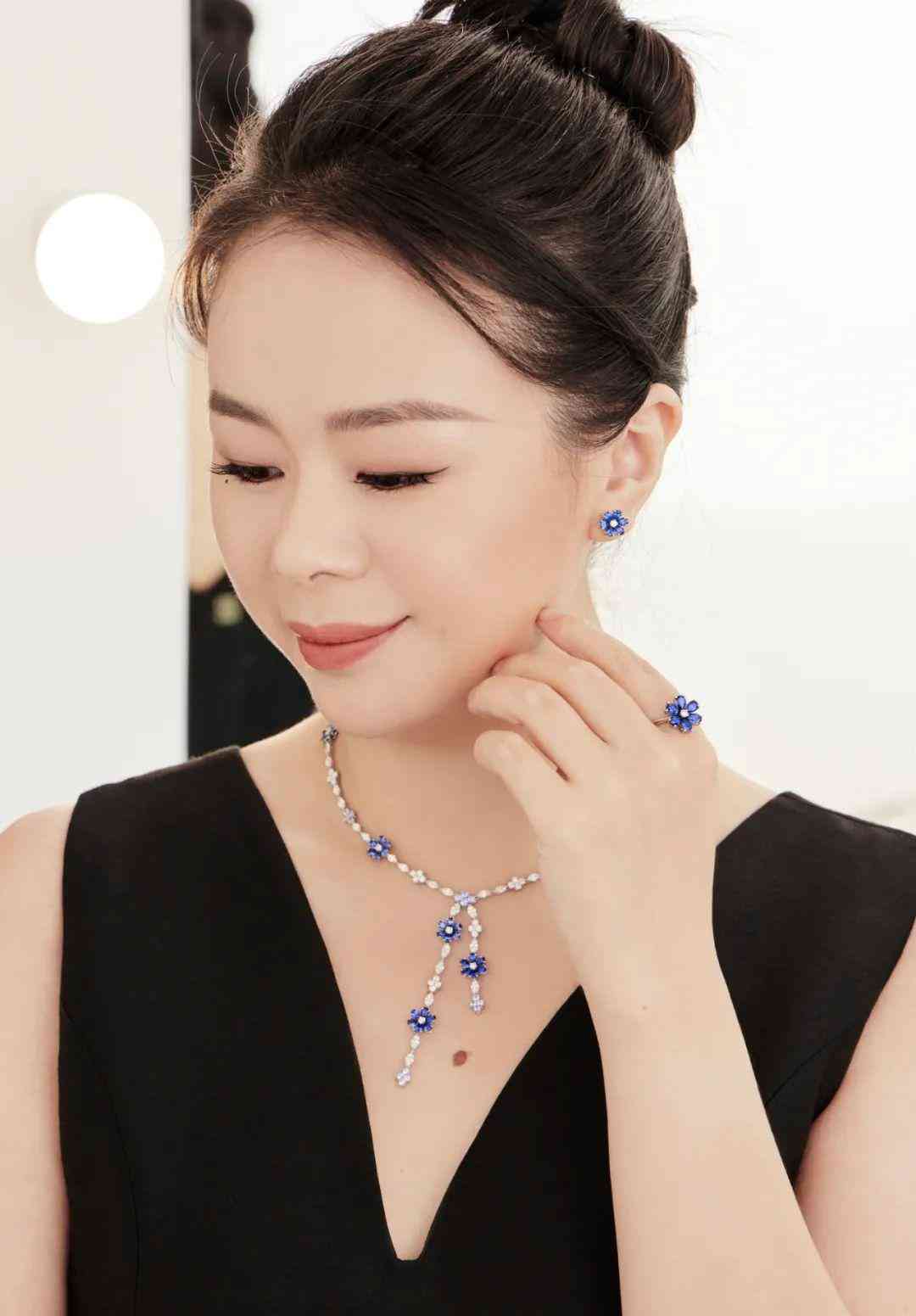 鉑金項(xiàng)鏈品牌十大排行(鉑金項(xiàng)鏈品牌十大排行榜圖片)插圖35