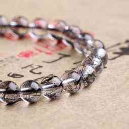 黑發(fā)晶和黑曜石哪個(gè)好(黑發(fā)晶和黑曜石哪個(gè)好看)插圖1