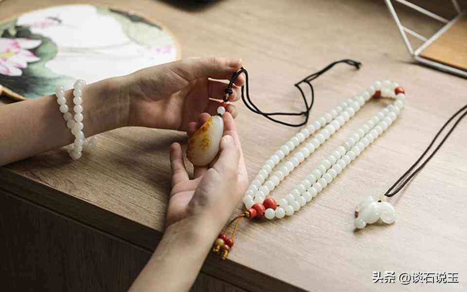 玉是越綠越好還是越白越好(什么樣的玉才是真正的好玉鐲)插圖4