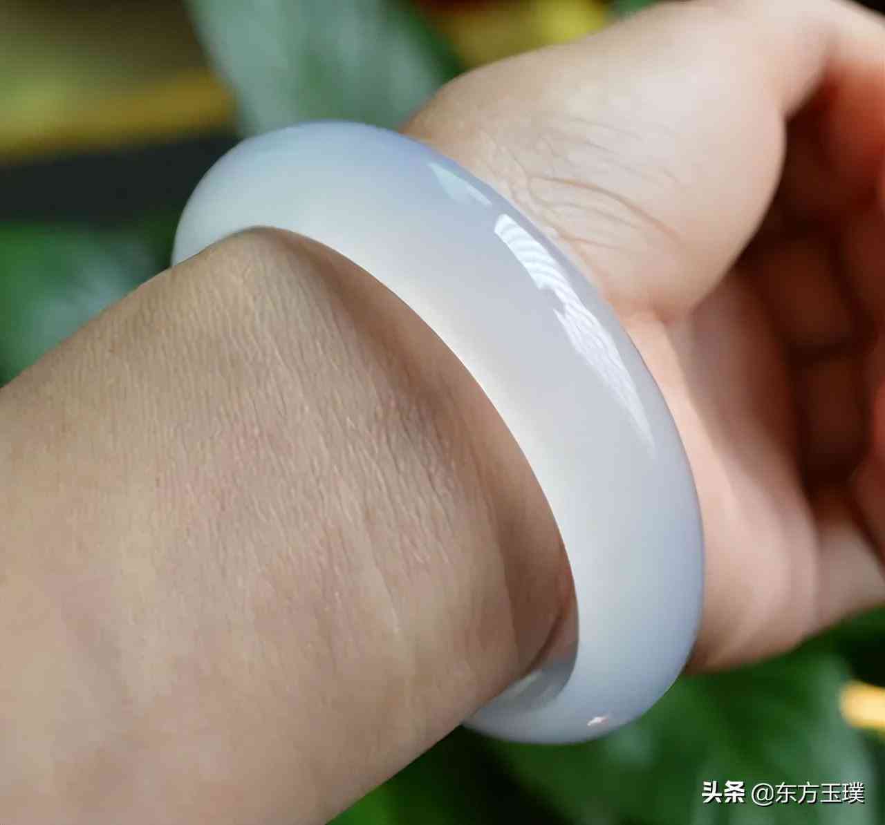 玉髓和玉的區(qū)別價(jià)格(玉髓和玉石的區(qū)別價(jià)格)插圖6