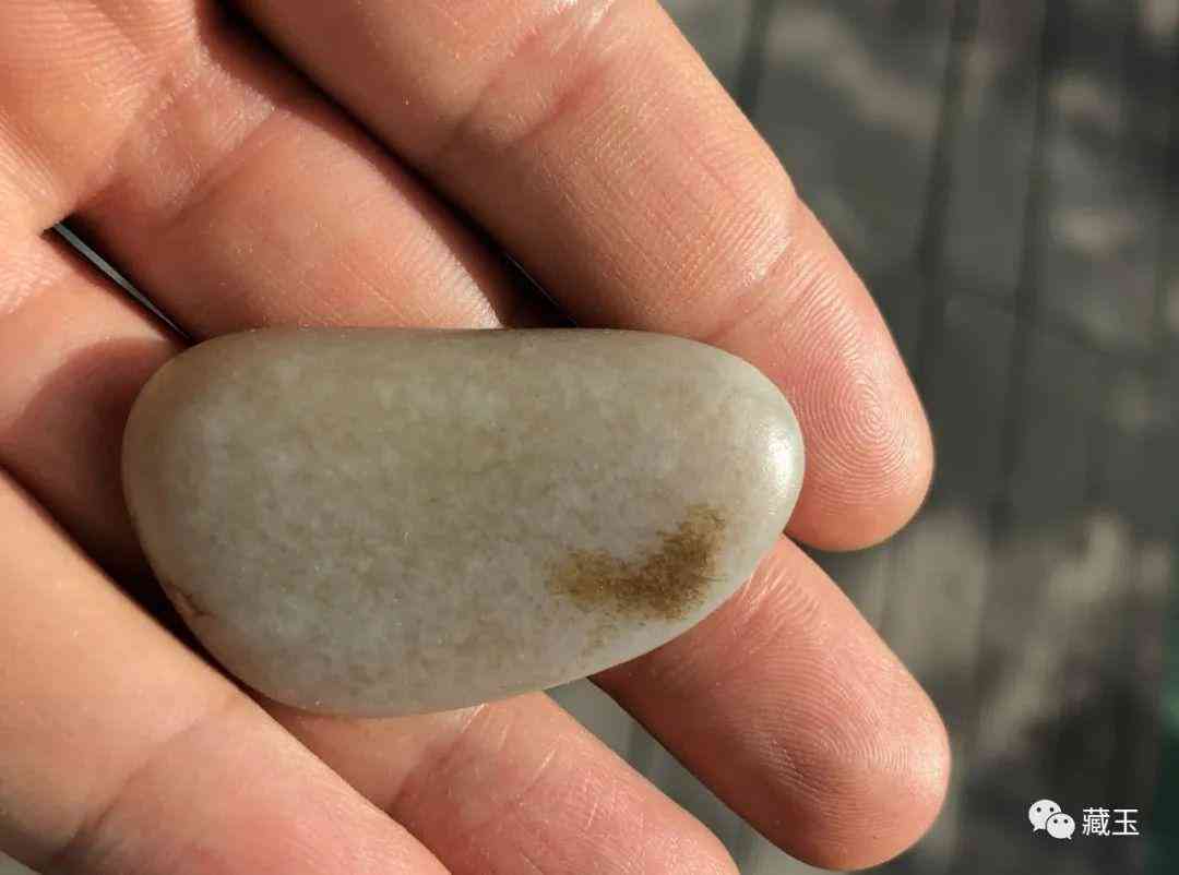 真正的和田黃玉籽料(真正的和田黃玉籽料的皮色)插圖10