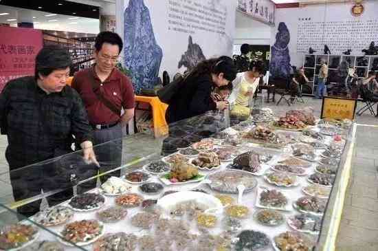 中國(guó)哪里可以撿到翡翠原石(中國(guó)哪里可以撿到翡翠原石的地方)插圖9