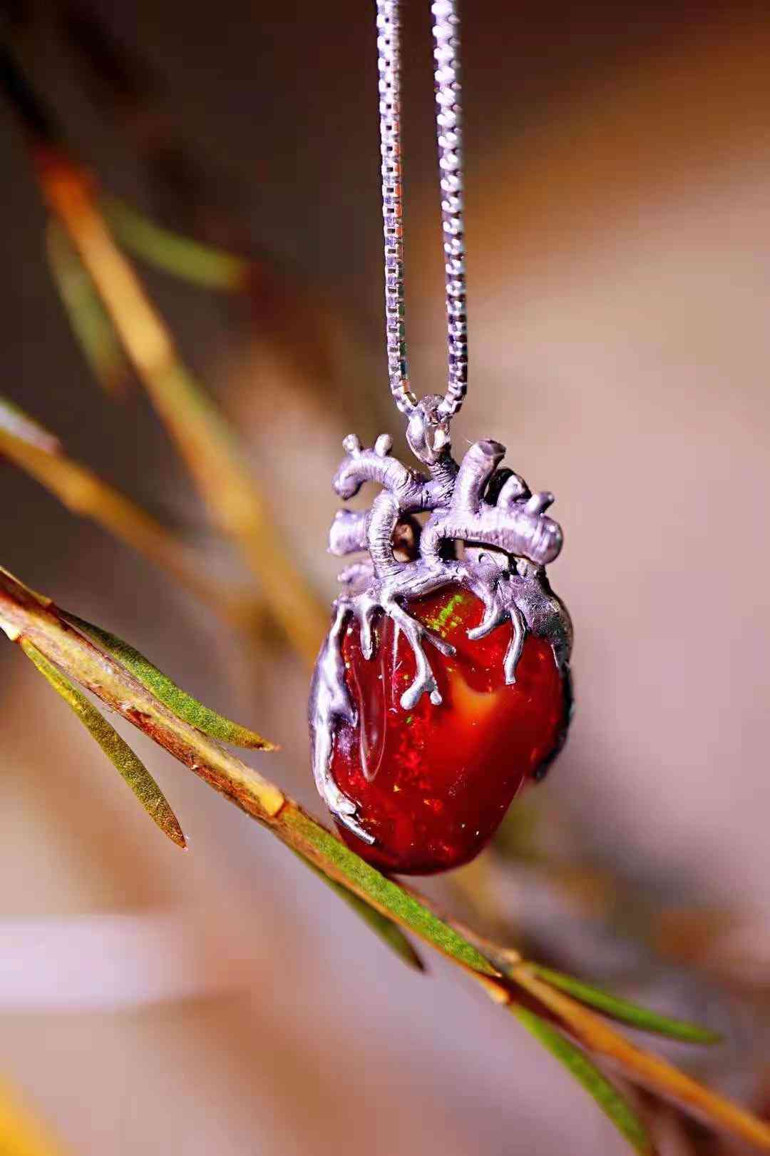 紫發(fā)晶的功效與作用(紫發(fā)晶的功效與作用禁忌)插圖1