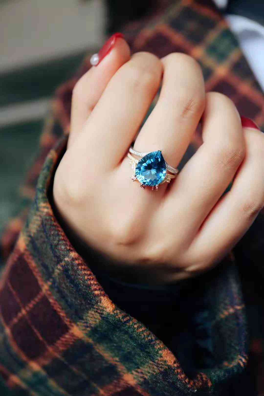 紫發(fā)晶的功效與作用(紫發(fā)晶的功效與作用禁忌)插圖36