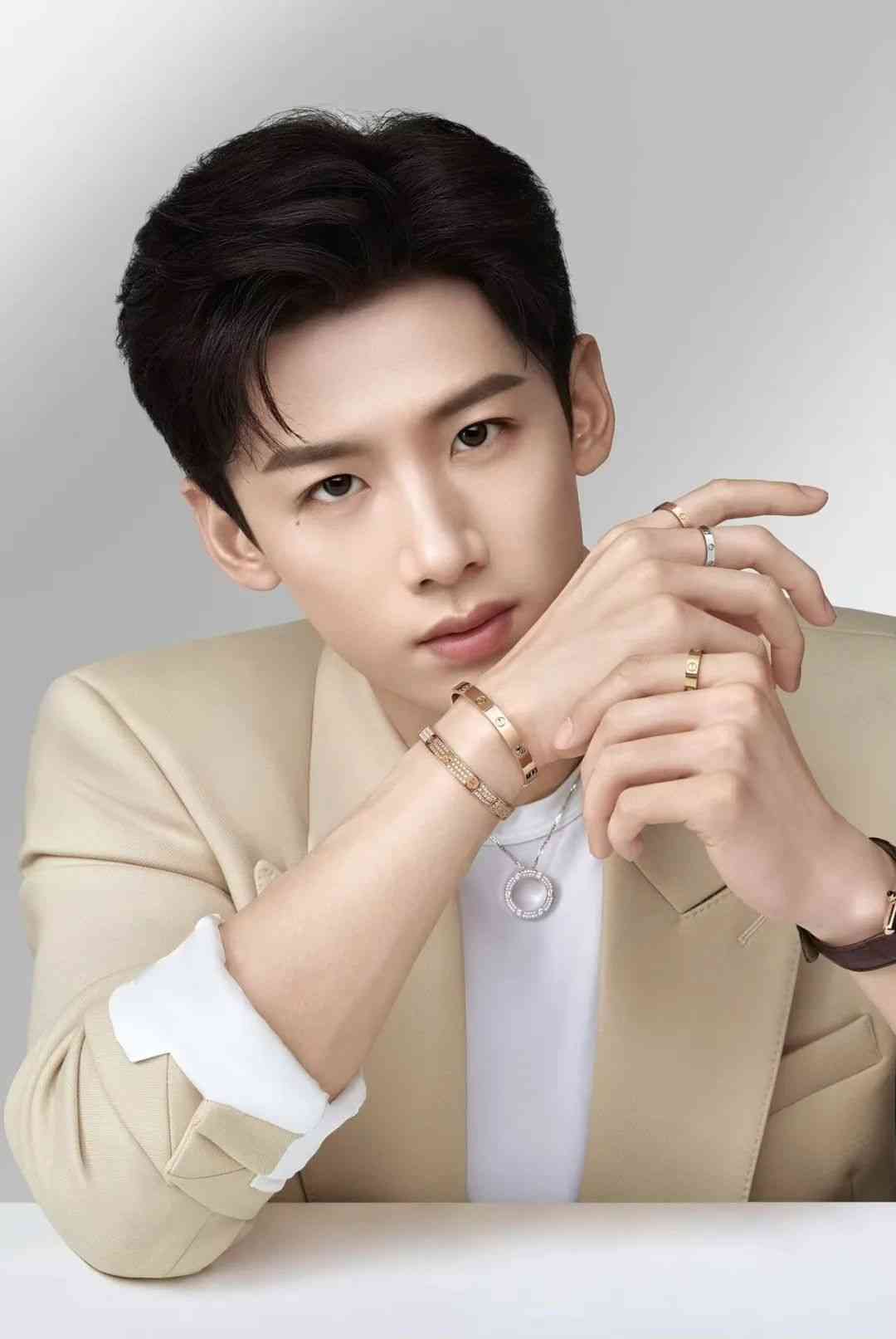 提夫尼蒂芙尼項(xiàng)鏈蒂芙尼(提夫尼和蒂芙尼是一個(gè)牌子嗎)插圖15