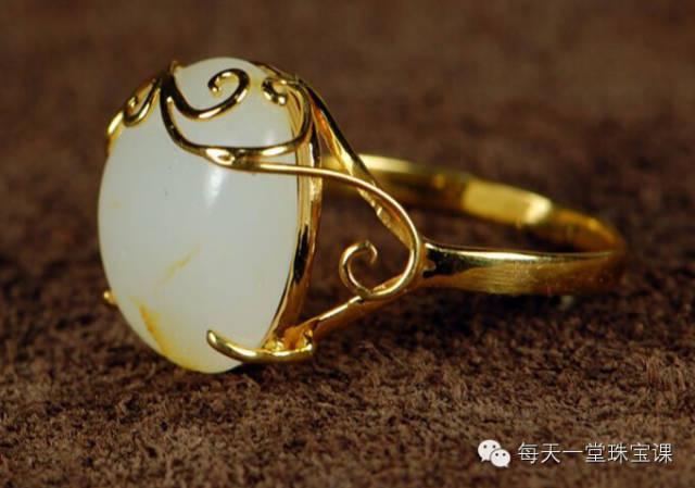 和田玉的八個(gè)等級(jí)(和田玉的八個(gè)等級(jí)的顏色)