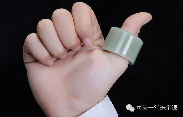 和田玉的八個(gè)等級(jí)(和田玉的八個(gè)等級(jí)的顏色)插圖1