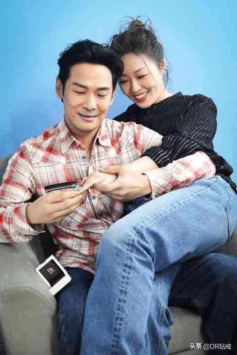 結(jié)婚十年送什么禮物給老婆好(結(jié)婚十年送什么禮物給老婆好實(shí)惠)插圖4