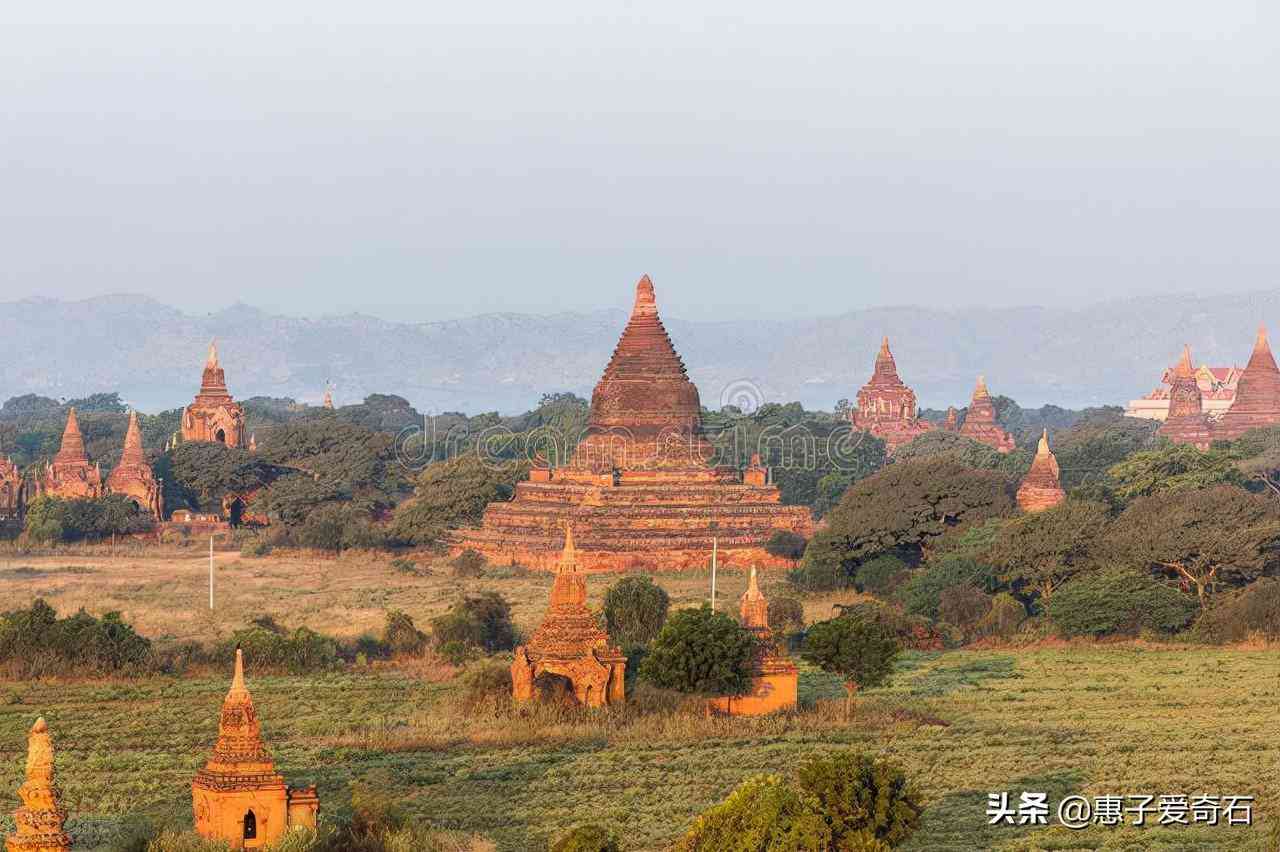 緬甸玉手鐲(緬甸翡翠玉手鐲到底多少錢一個)