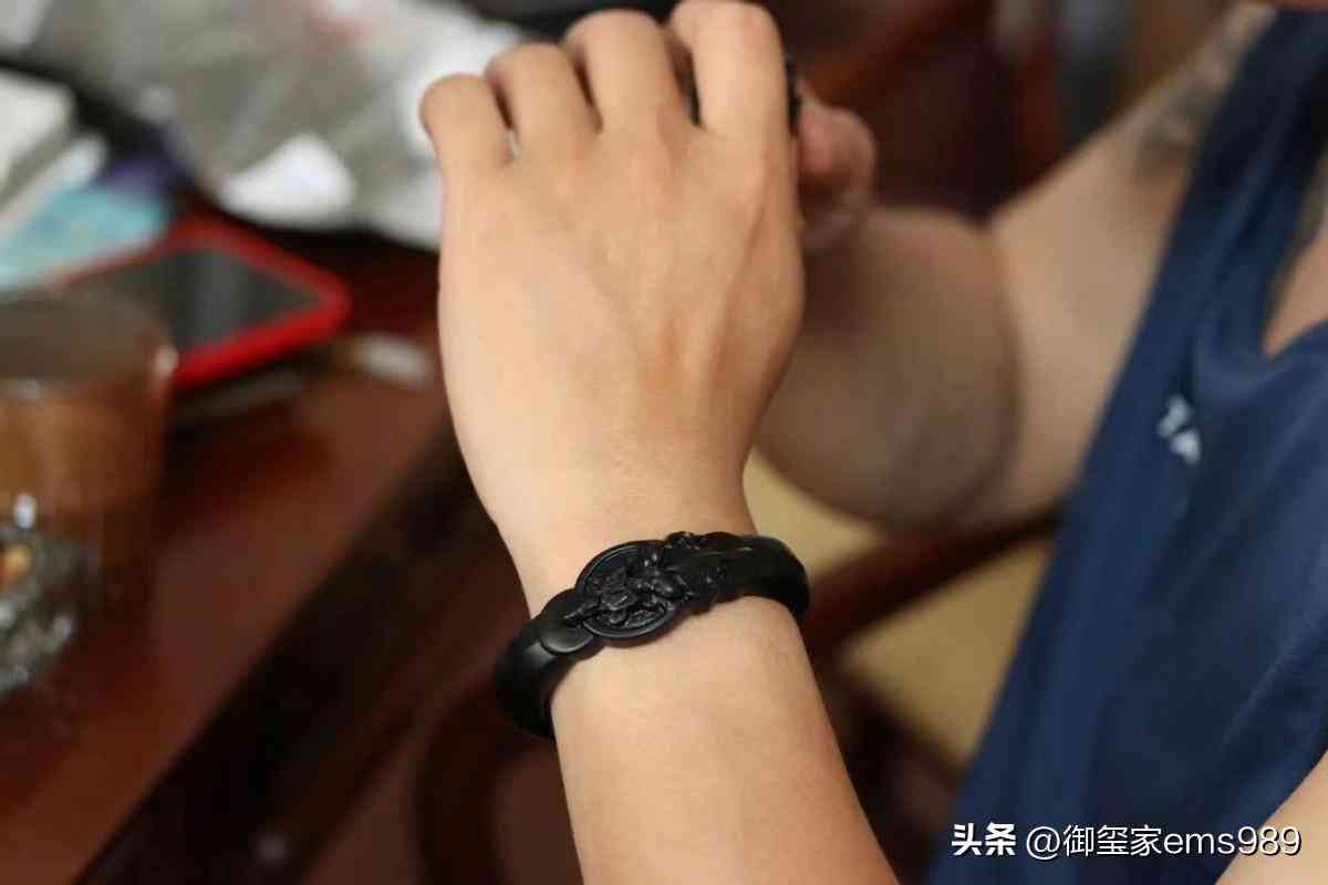 什么玉石對身體最好(女人戴什么玉石對身體最好)