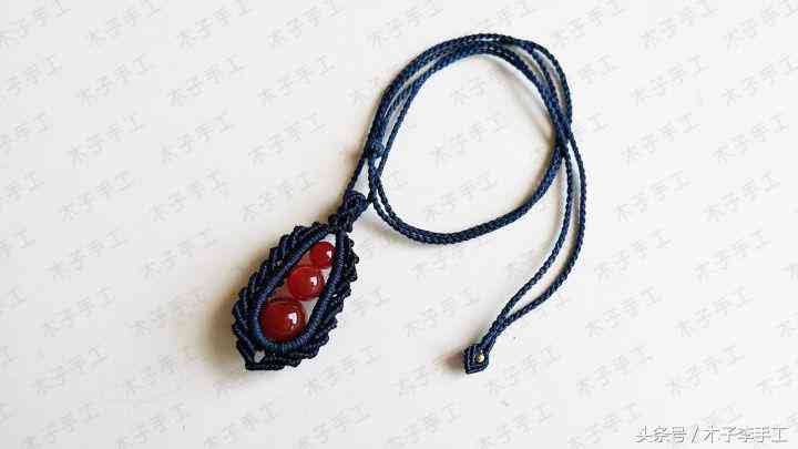吊墜掛繩編織方法(黃金吊墜掛繩編織方法)