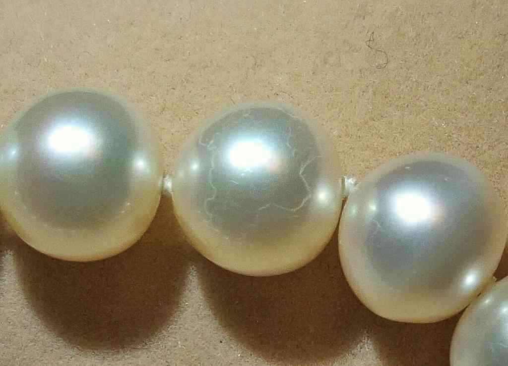 天然珍珠會掉皮嗎(天然珍珠會掉皮嗎圖片)