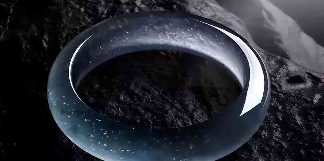 翡翠手鐲怎么保養(yǎng)才會(huì)越來(lái)越通透(翡翠手鐲怎么保養(yǎng)才會(huì)越來(lái)越通透一點(diǎn))