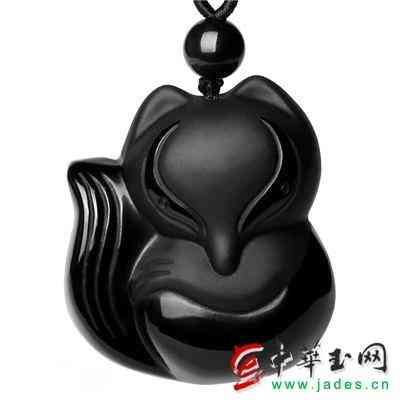 黑瑪瑙和黑曜石的區(qū)別(黑瑪瑙和黑曜石的區(qū)別哪個(gè)貴)