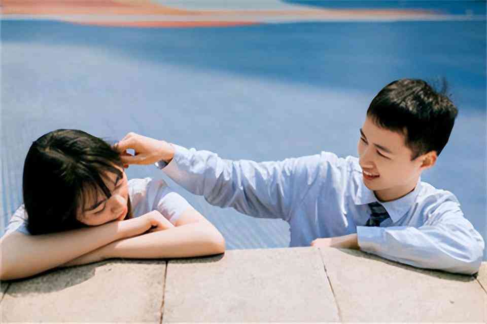 結(jié)婚紀(jì)念日送什么(結(jié)婚紀(jì)念日送什么顏色的玫瑰)