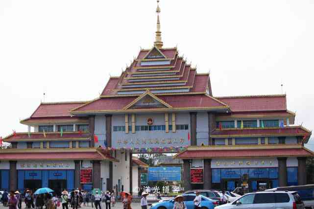 中國最大的玉器批發(fā)市場在哪里(中國最大的玉器批發(fā)市場在哪里呢)