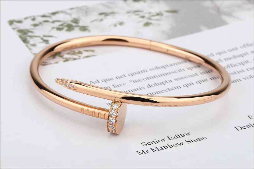 卡地亞鉆戒回收什么價(jià)格(卡地亞鉆戒回收什么價(jià)格合適)