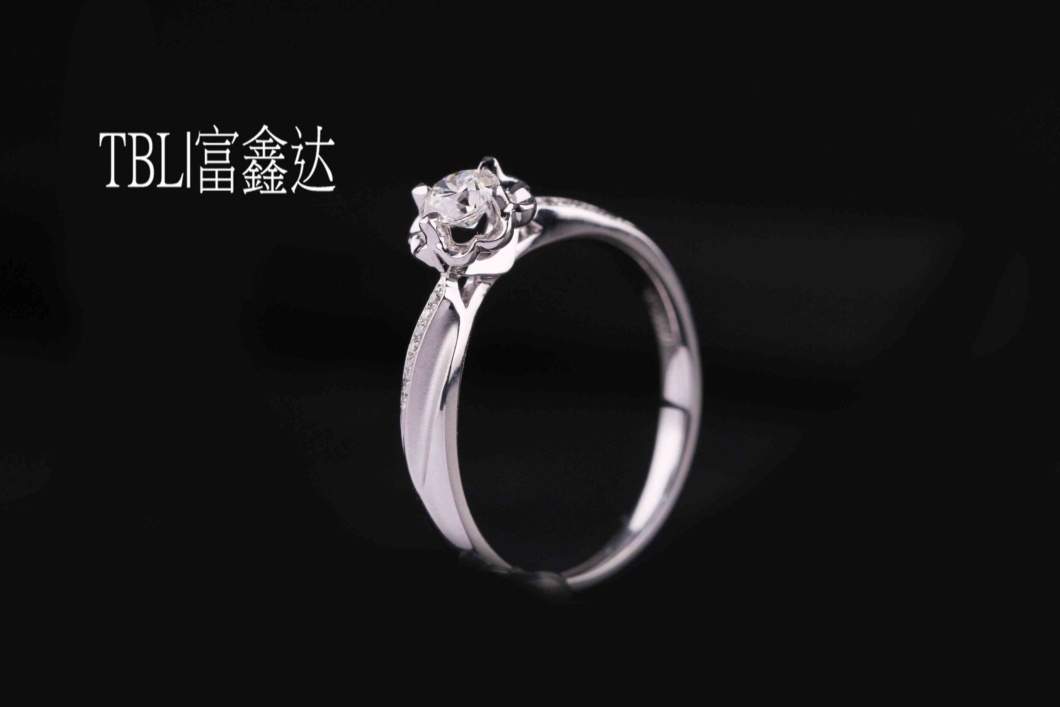 18k戒指變黃怎么處理(18k戒指變黃怎么處理掉)