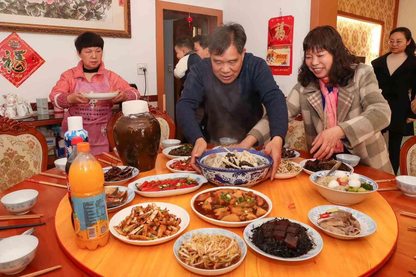 金六福酒多少錢一瓶(金六福酒多少錢一瓶42度500毫升)