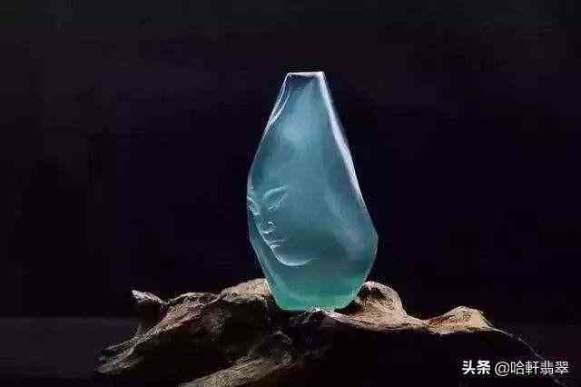 翡翠掛件款式(翡翠掛件款式適合孩子帶的)