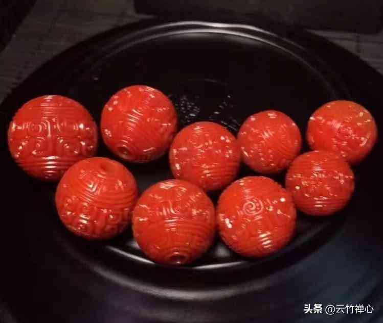 南紅瑪瑙和紅瑪瑙的區(qū)別(南紅瑪瑙和紅瑪瑙的區(qū)別是什么)