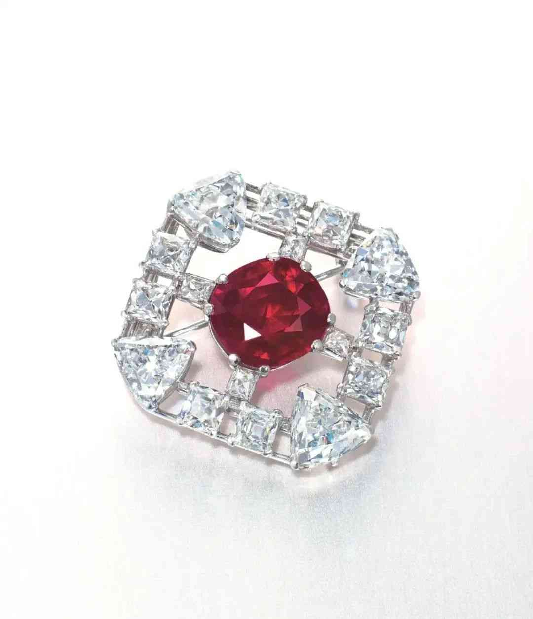 紅寶石一克拉多少錢(紅寶石價格一克拉多少錢)