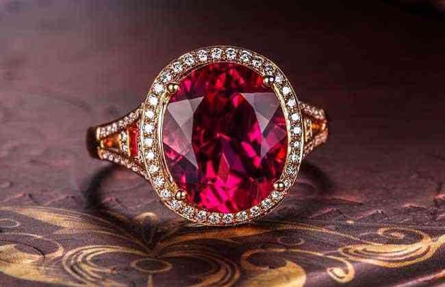 什么顏色碧璽最值錢(什么顏色碧璽最值錢淺紅色)