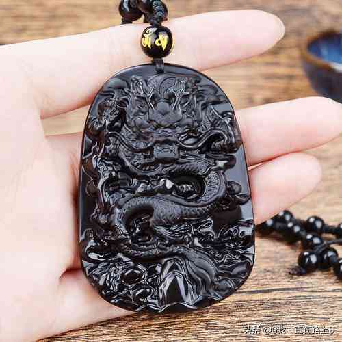 黑曜石原石多少錢一克(黑曜石冰種好還是純黑的好)