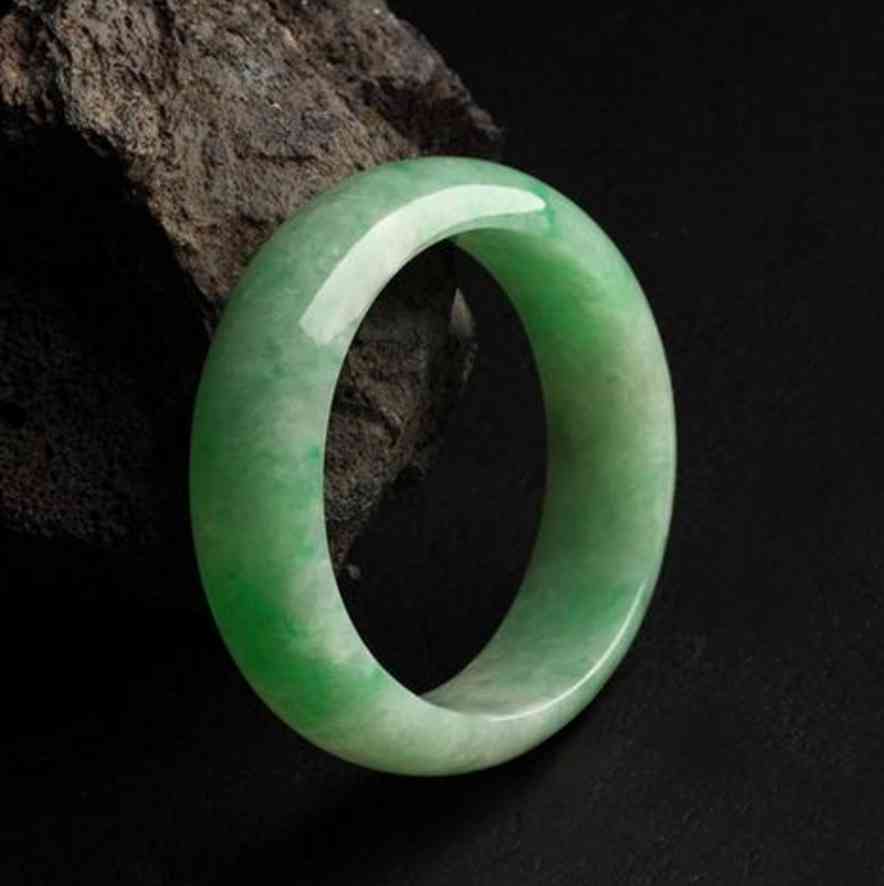 手鐲的款式(銀手鐲的款式)