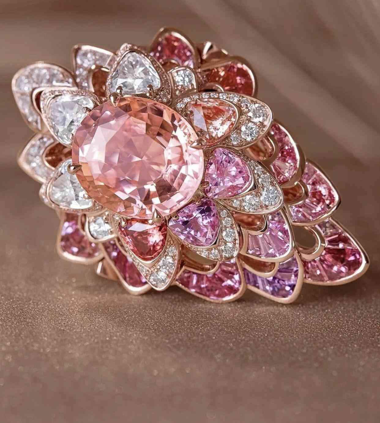 國(guó)際珠寶品牌排行榜(國(guó)際知名珠寶品牌排行榜)