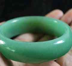 東陵玉的功效與作用佩戴禁忌(東陵玉的功效與作用)