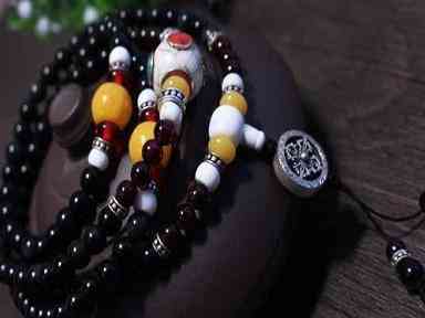 黑曜石佩戴禁忌男(黑曜石吊墜佩戴禁忌男)