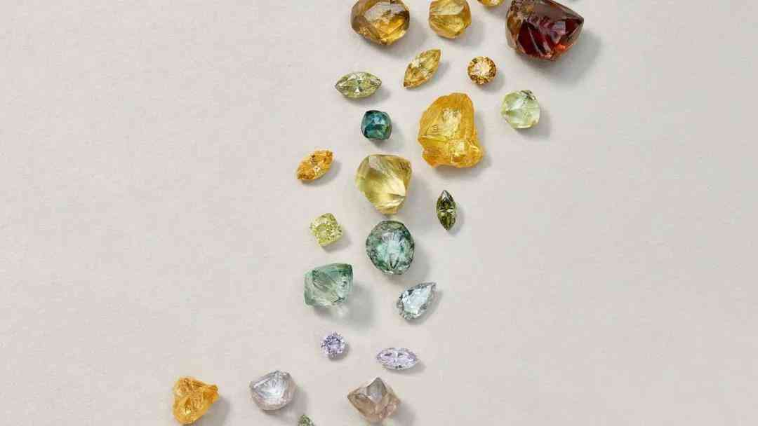 鉆石的種類(lèi)和價(jià)格表(鉆石的種類(lèi)和價(jià)格表大全)