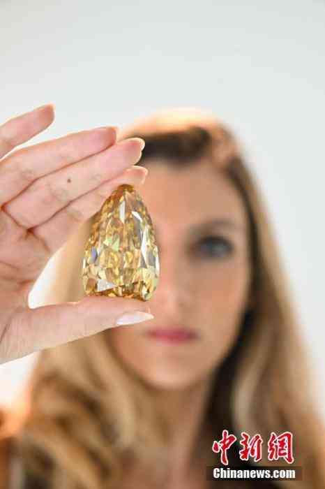 1克拉的黃鉆大約多少錢(1克拉的黃鉆大約多少錢一顆)