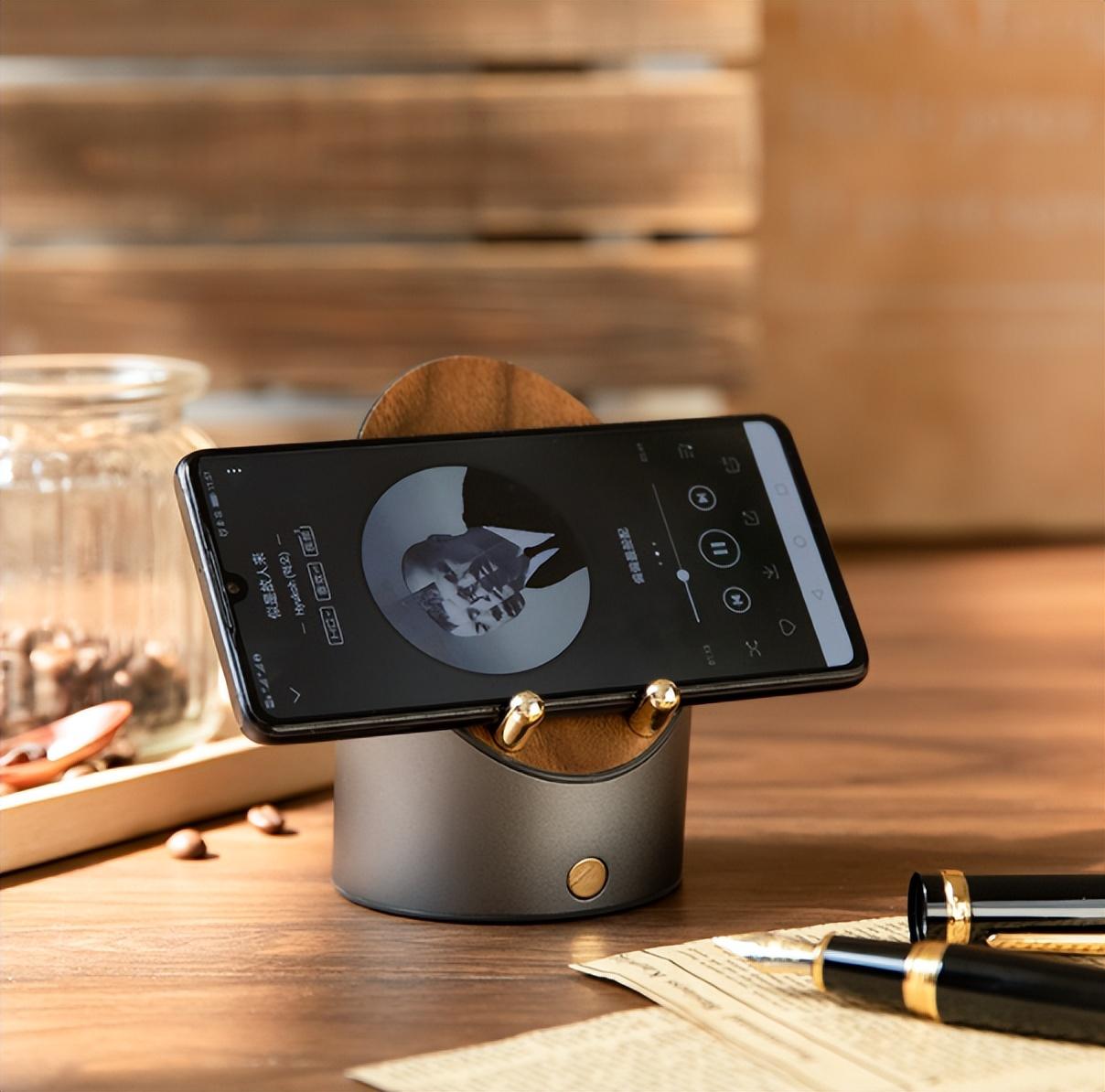 送男生生日禮物送什么好(送男生生日禮物送什么好普通朋友)