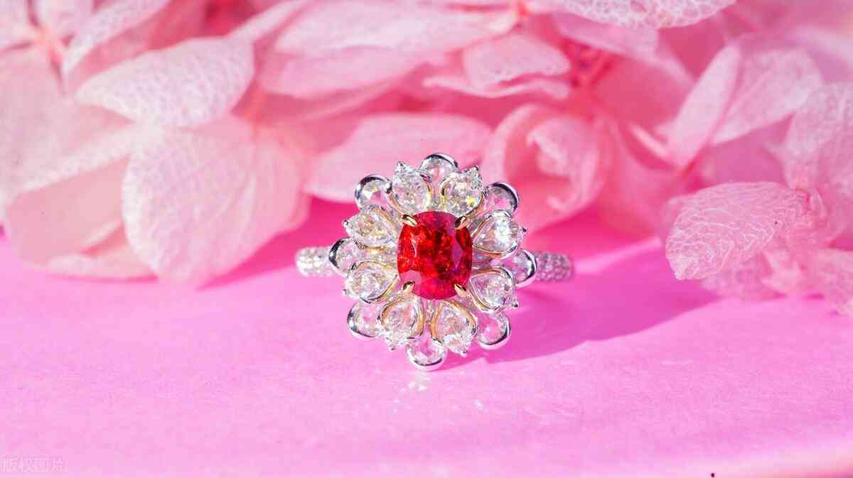 千足黃金價(jià)格查詢今日(千足黃金價(jià)格查詢今日煙臺(tái))