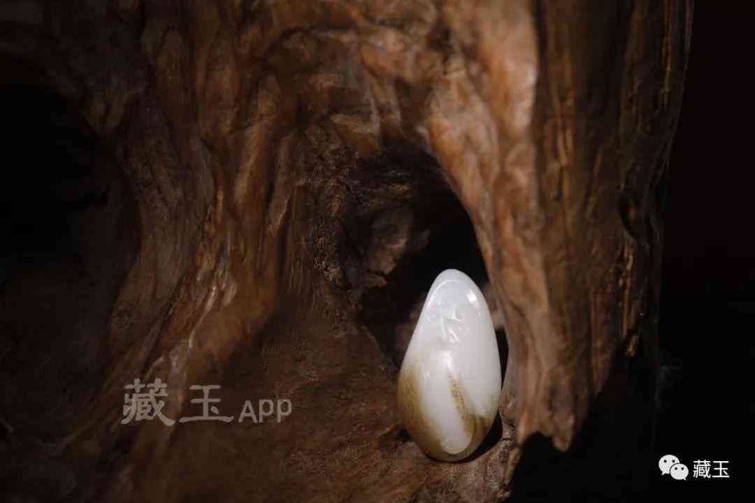 和田玉籽料多少錢(和田玉籽料手鐲大概多少錢)