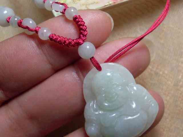 玉佩吊墜的綁法(玉佩吊墜的綁法車(chē)上)