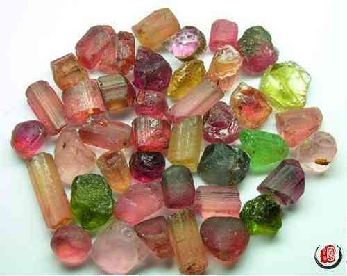 天然碧璽價格(碧璽的價格)