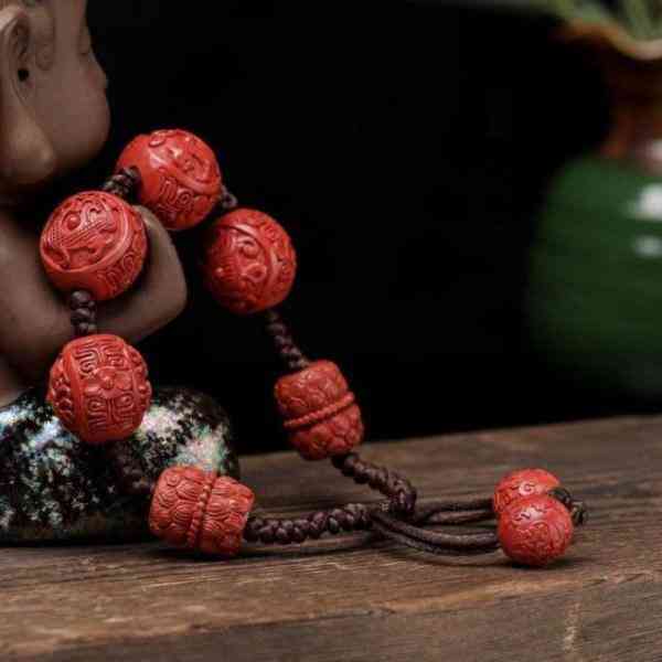 朱砂什么人不能帶(朱砂什么生肖不能帶)